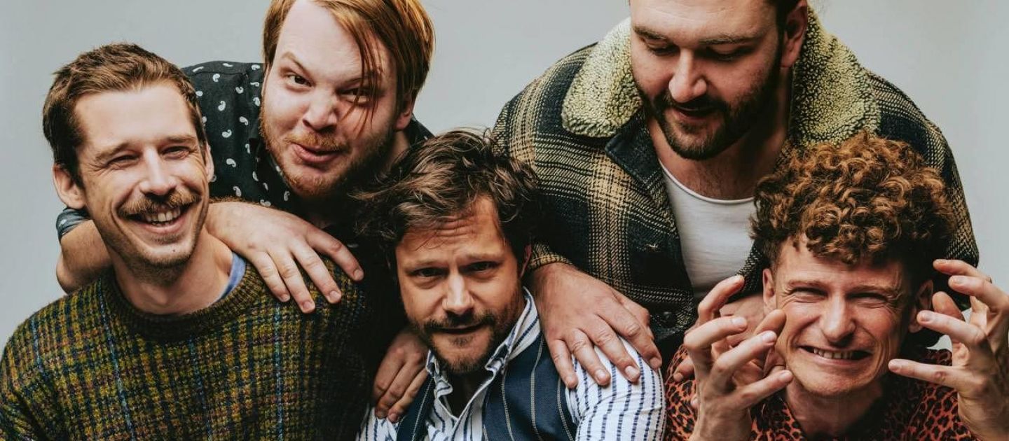 Das Foto zeigt ein Portrait der Band Granada