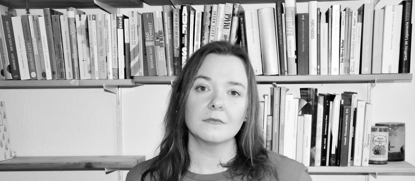 Ein Portraitfoto von Lily Kuhlmann