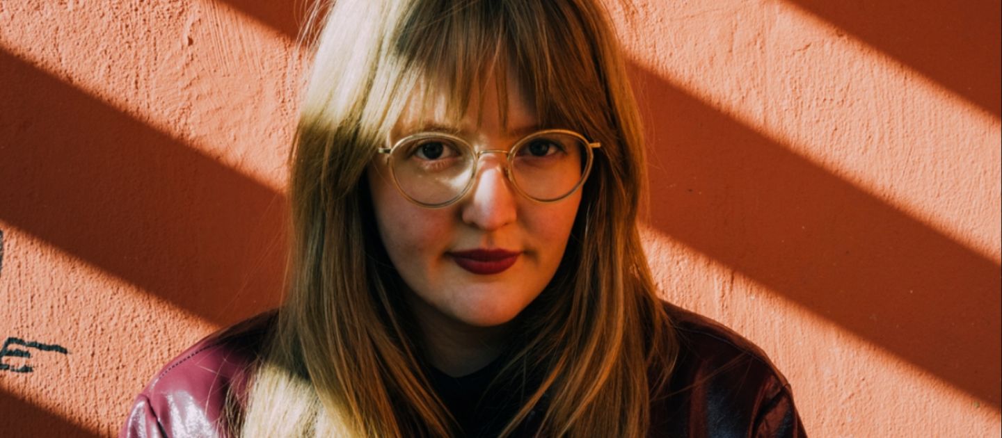 Ein Portraitfoto von Lena Reißner.