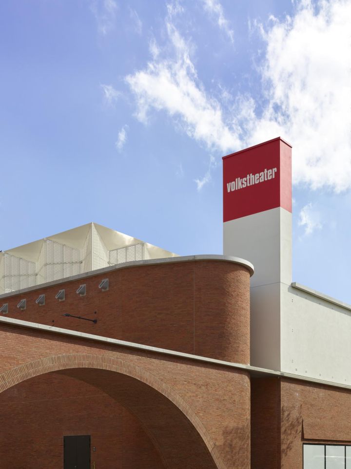 Außenansicht des Münchner Volkstheaters