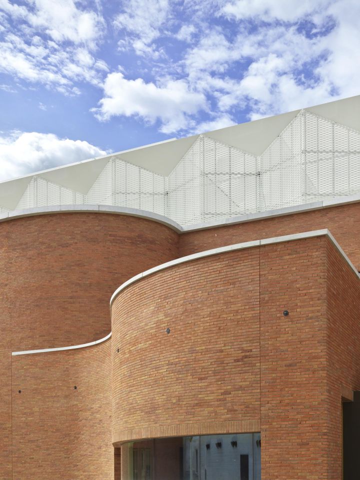 Außenansicht Münchner Volkstheater