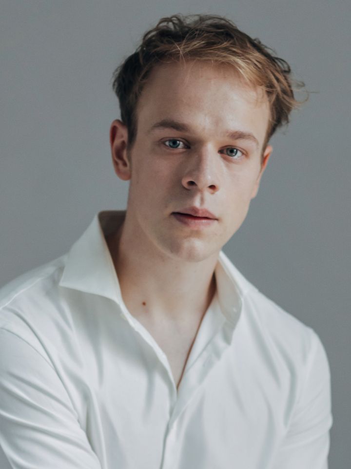 Ein Portraitfoto von Nils Thalmann