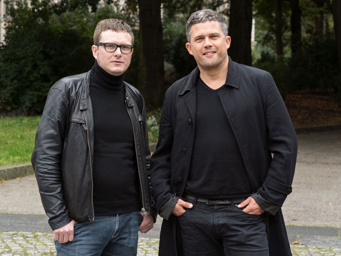 Ein Portrait von Philip Banse und Ulf Bürmeyer