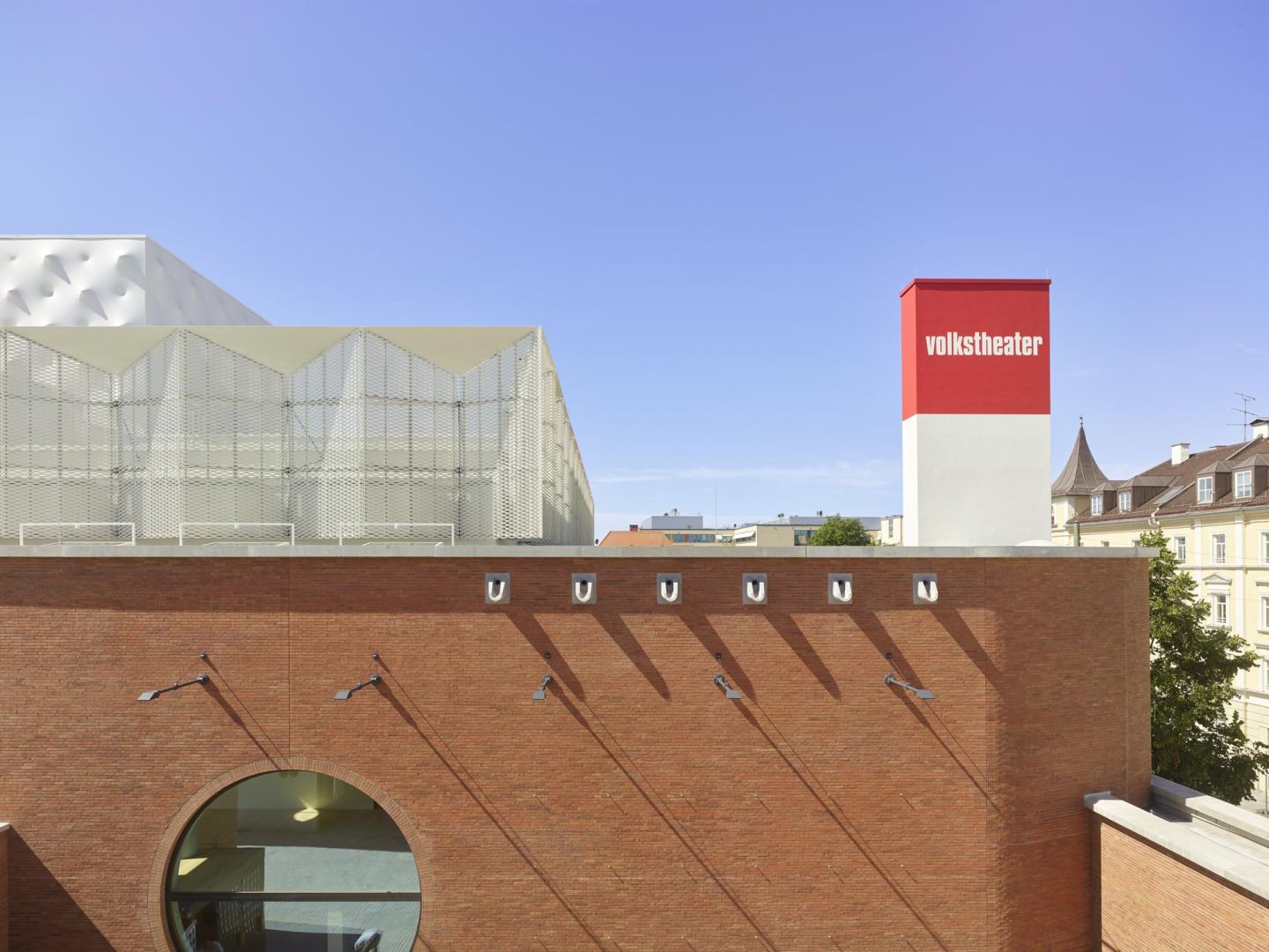 Außenansicht des Münchner Volkstheaters