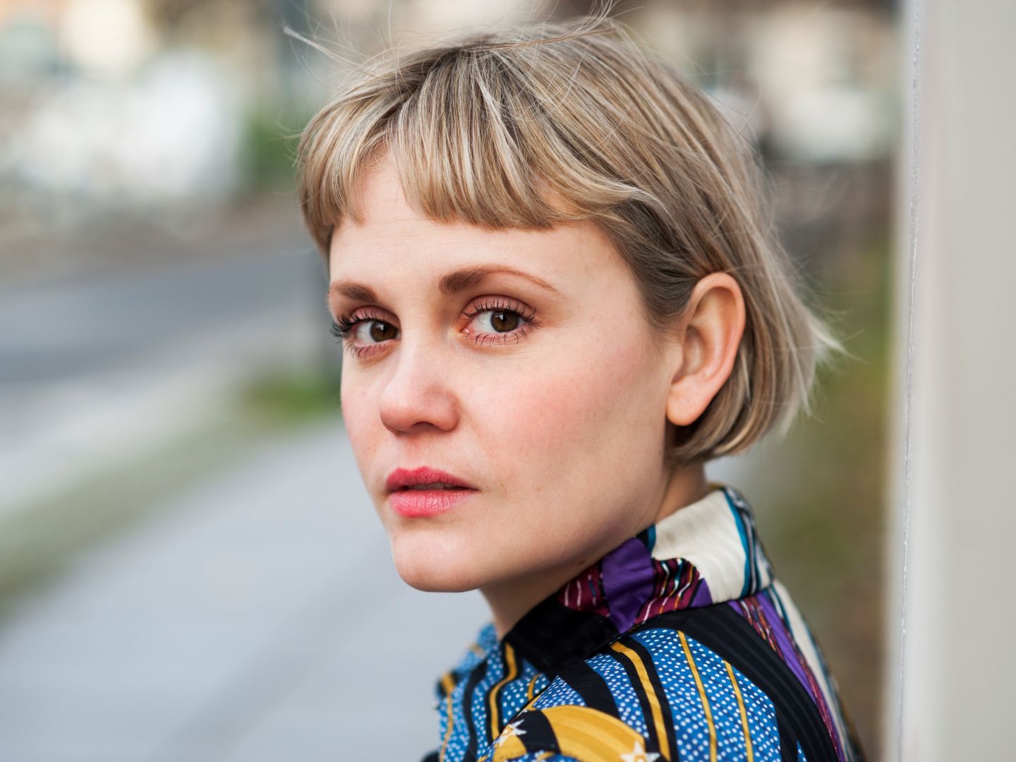 Ein Portrait von Paulina Alpen