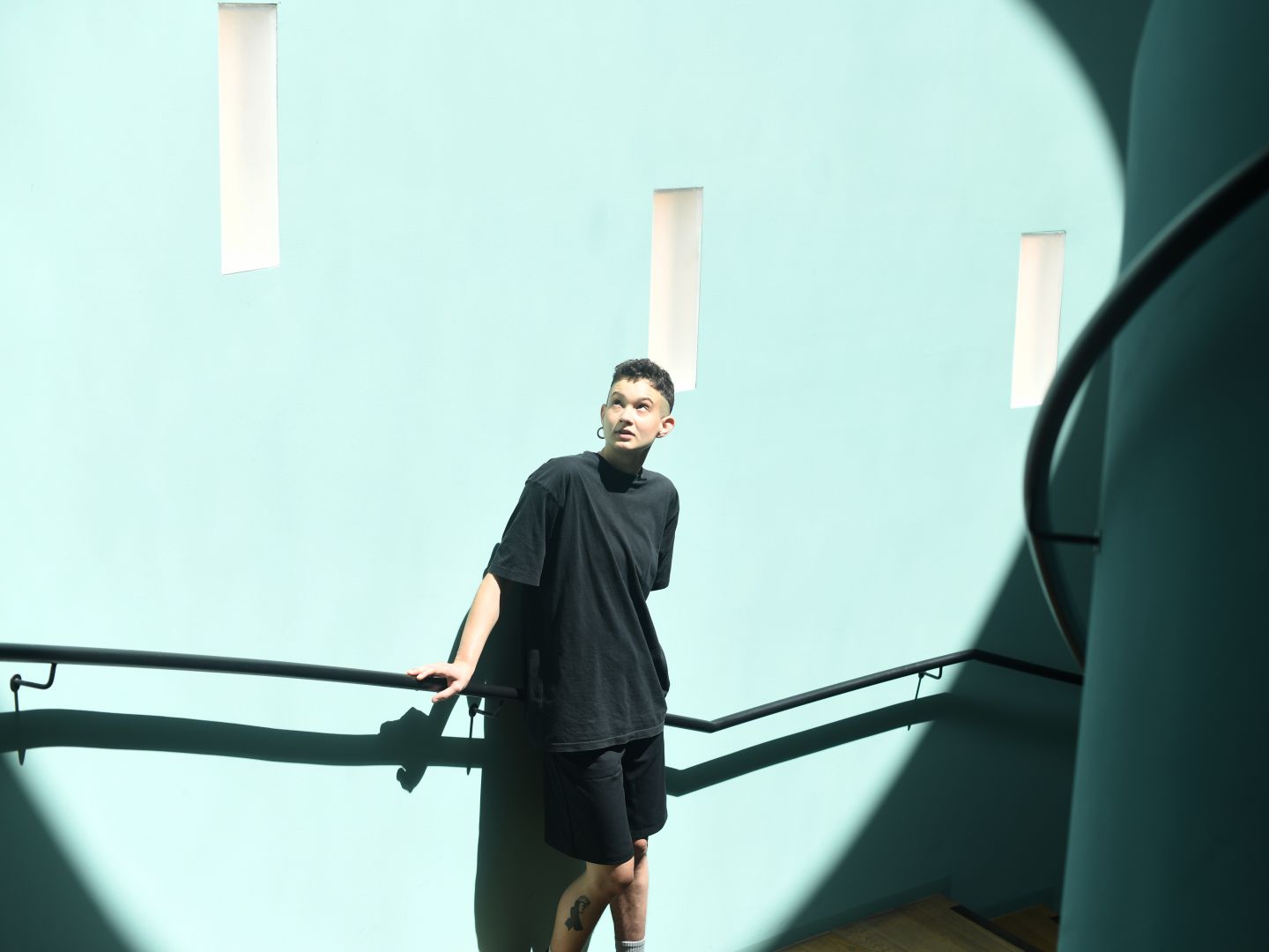 Ein Portrait von Ninsch Noé Stehlin