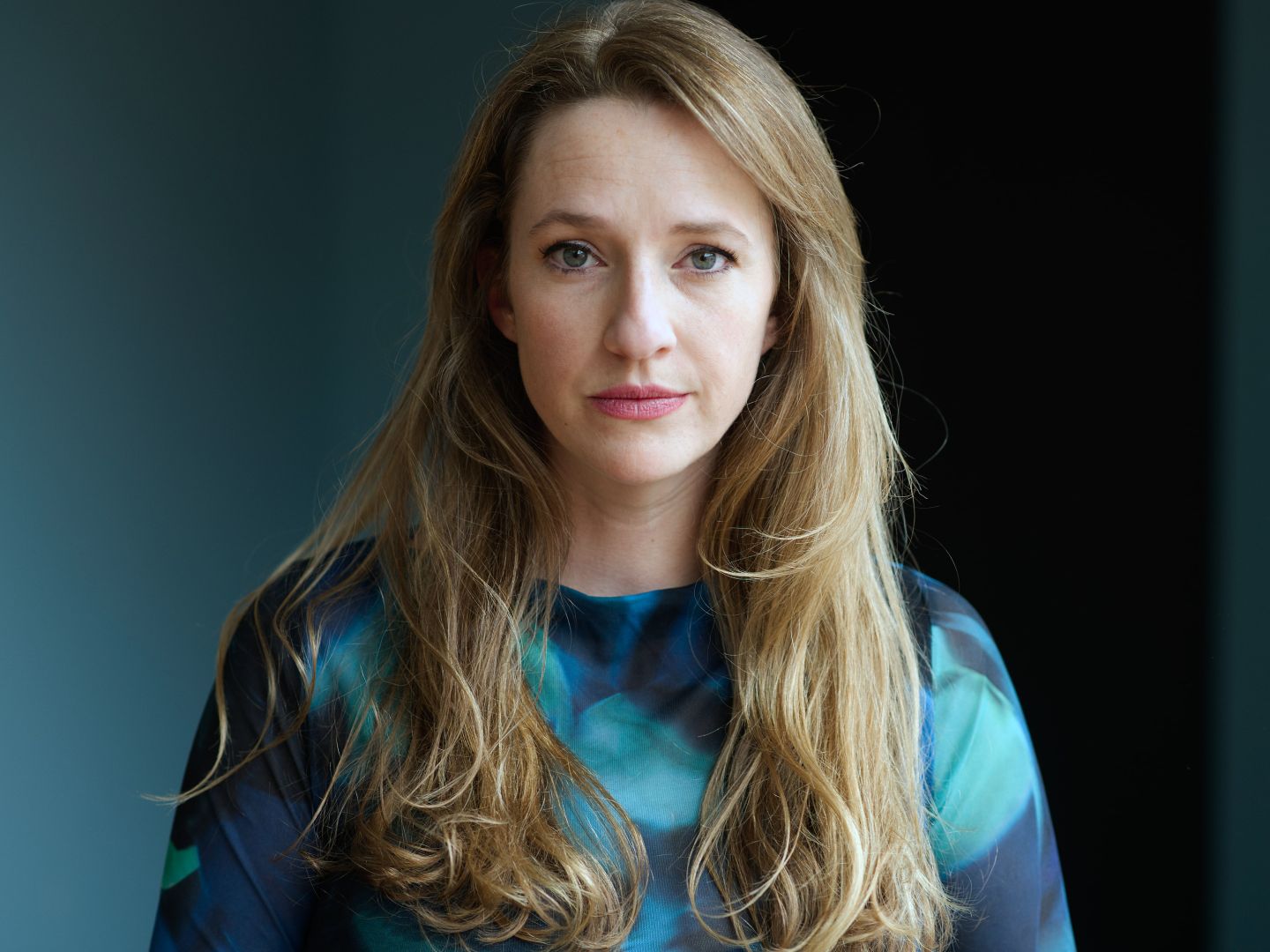 Portraitfoto von Carolin Hartmann