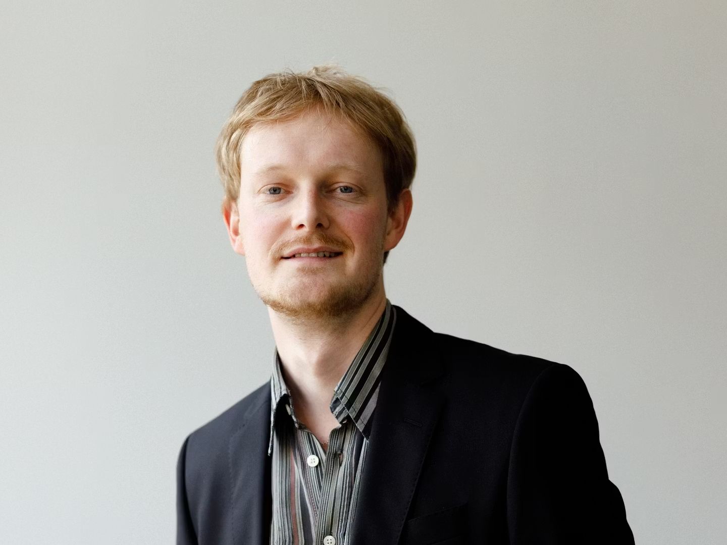 Portraitfoto von Leo Meier