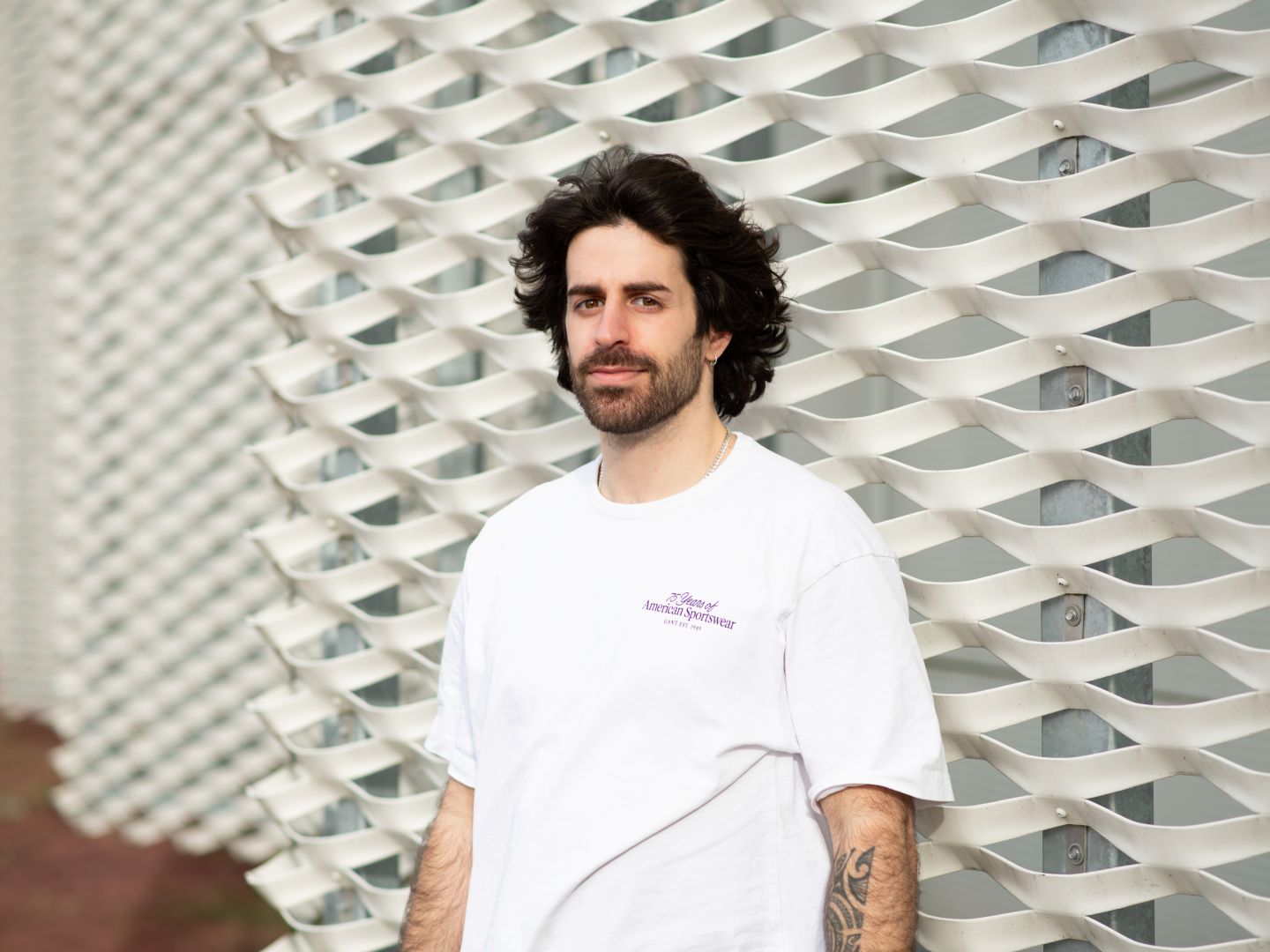 Portraitfoto von Julian Lüle