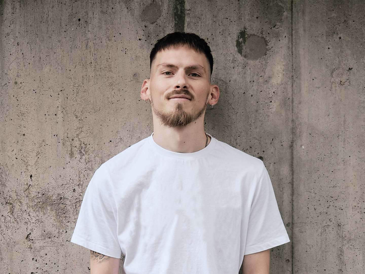 Portraitfoto von Lukas Robitschko