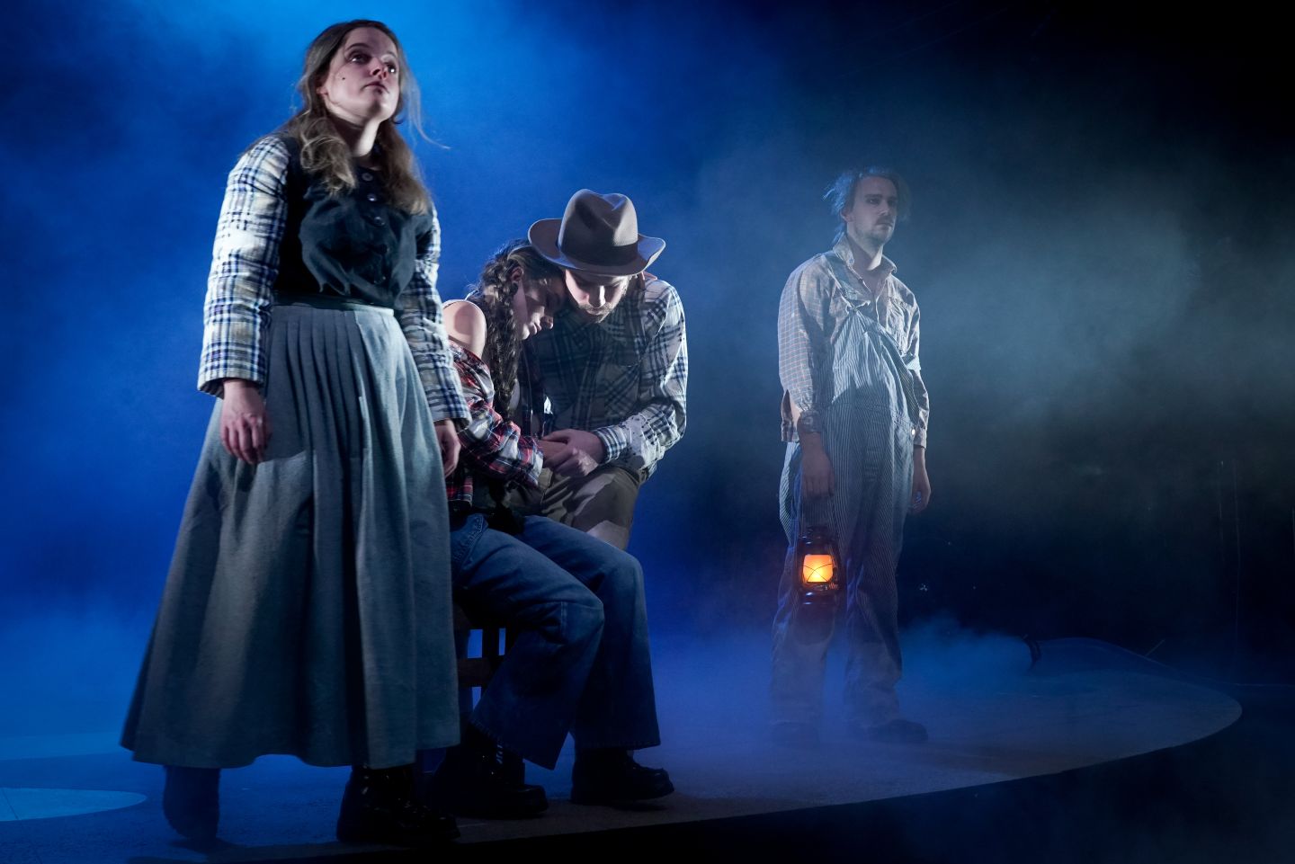 Anne Stein, Ruth Bohsung, Lukas Darnstädt, Alexandros Koutsoulis(c)Arno Declair