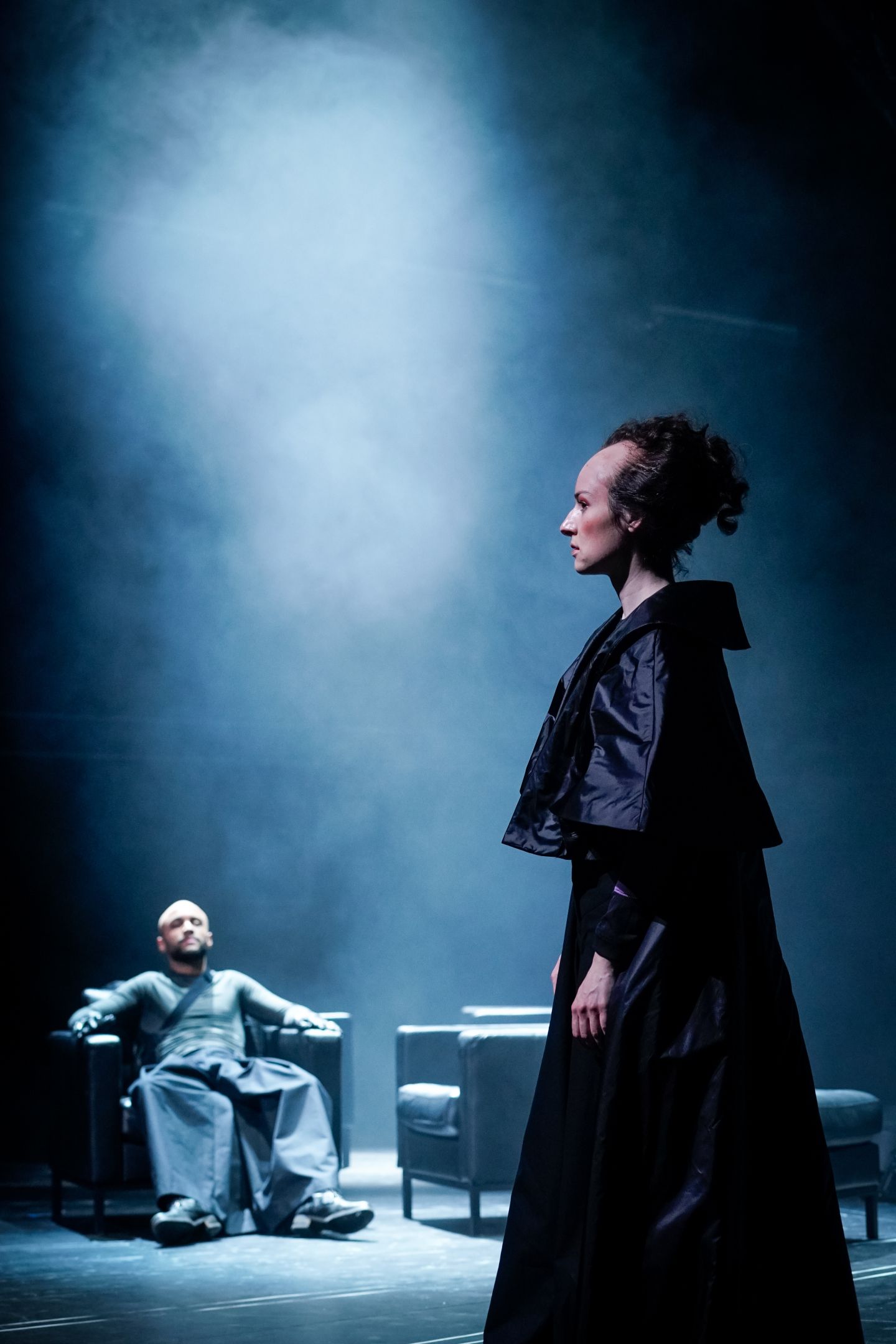 Noah Tinwa, Lena Brückner (c) Arno Declair