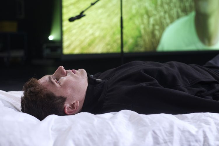 hyper (UA) (c) Gabriela Neeb hyper (UA) (c) Gabriela Neeb