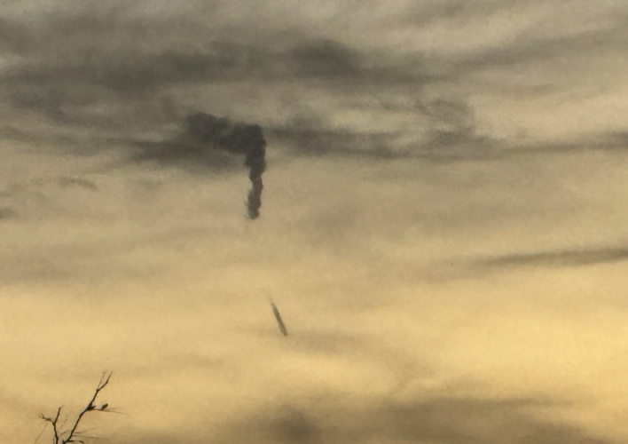 Eine Wolke bewegt sich nach unten (c) Reddit user hahadonno