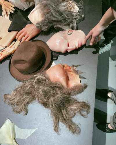 Silikonmasken und -hände