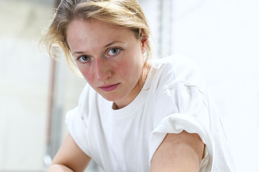 Das Foto zeigt ein Portrait von Henriette Nagel