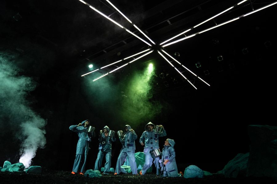 Torben Appel, Nathalie Schörken, Kai Börner, Gunnar Golkowski und Susann Thiede als Fischerin-Chor